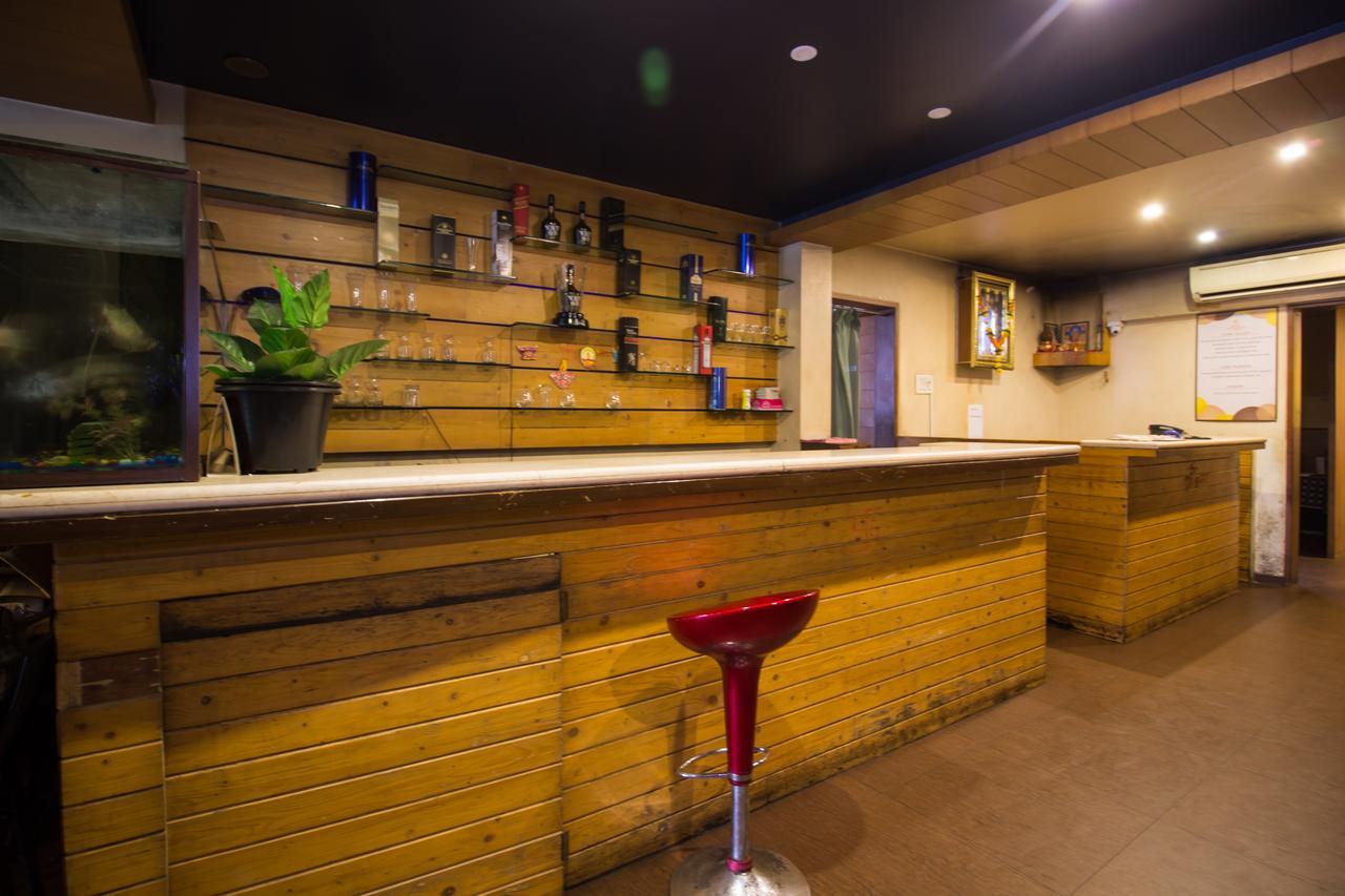 Oyo 24197 Saptaruchi Hotell Pimpri-Chinchwad Exteriör bild