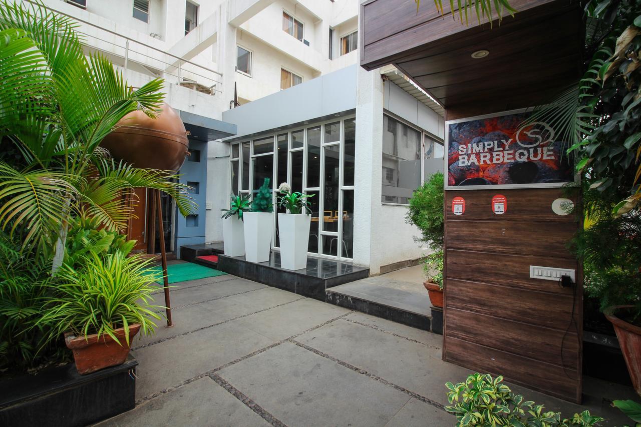Oyo 24197 Saptaruchi Hotell Pimpri-Chinchwad Exteriör bild