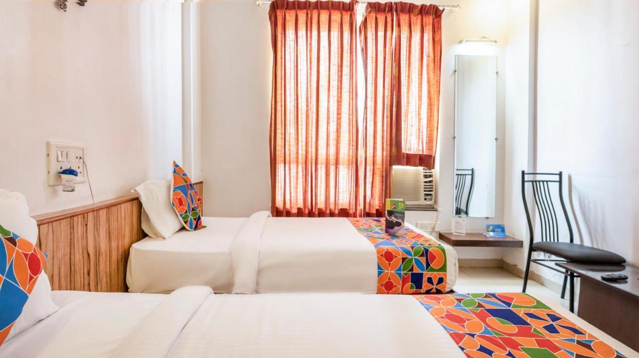 Oyo 24197 Saptaruchi Hotell Pimpri-Chinchwad Exteriör bild