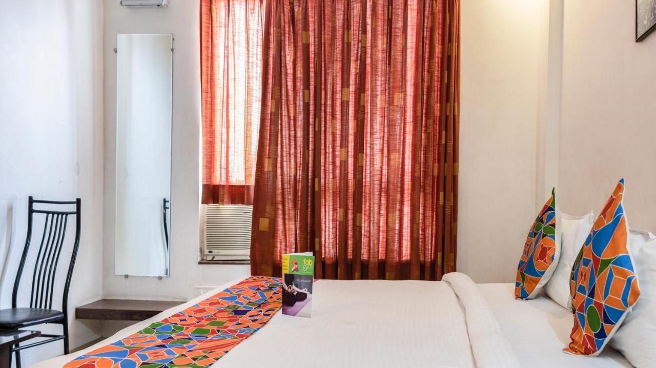 Oyo 24197 Saptaruchi Hotell Pimpri-Chinchwad Exteriör bild