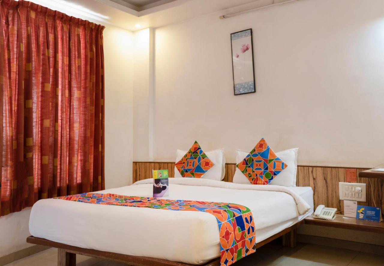 Oyo 24197 Saptaruchi Hotell Pimpri-Chinchwad Exteriör bild