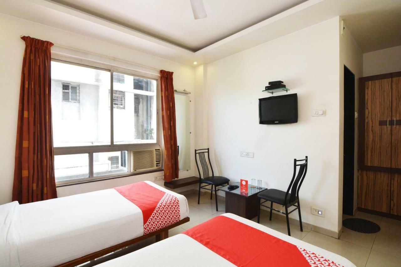 Oyo 24197 Saptaruchi Hotell Pimpri-Chinchwad Exteriör bild